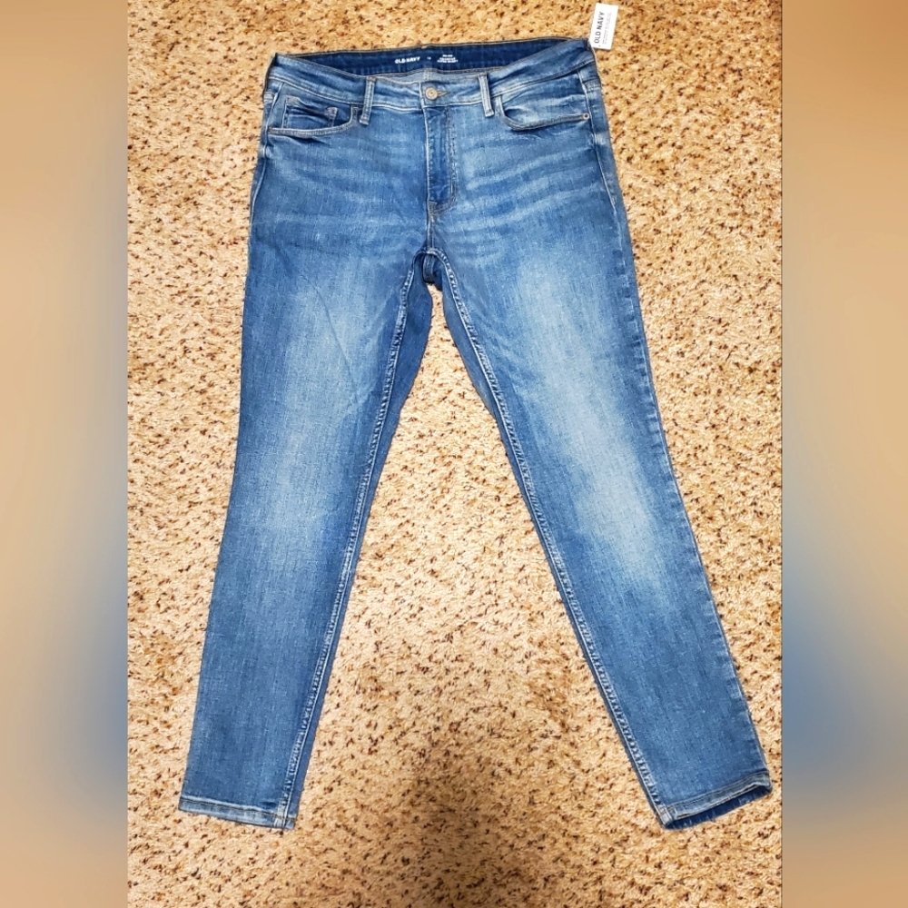 Old Navy Mid-Rise Rockstar Super Skinny Jeans